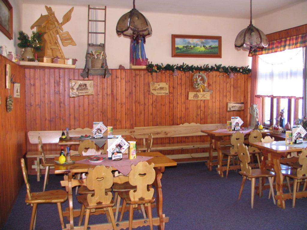 Hotel Radegast Dolní Bečva Bagian luar foto